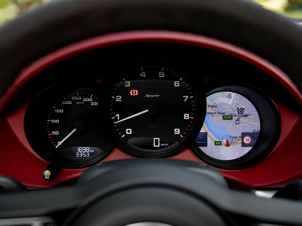 Porsche 718 Spyder I (982) Кабриолет — сүрөт 9