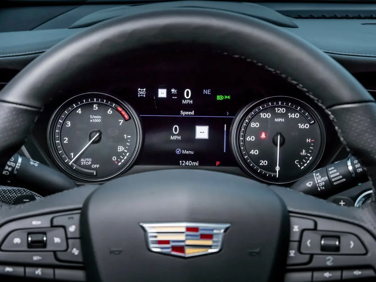Cadillac XT4 I Внедорожник 5 дв. — сүрөт 9