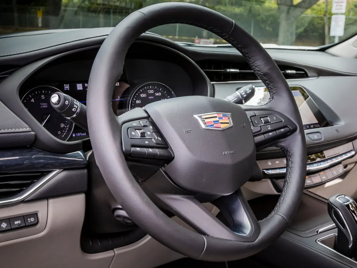 Cadillac XT4 I Внедорожник 5 дв. — сүрөт 10