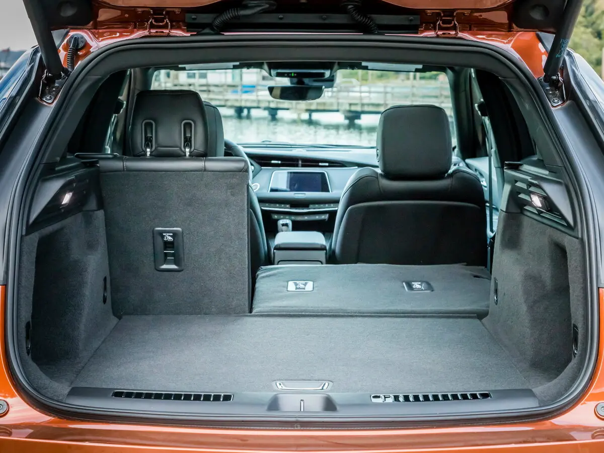 Cadillac XT4 I Внедорожник 5 дв. — сүрөт 14