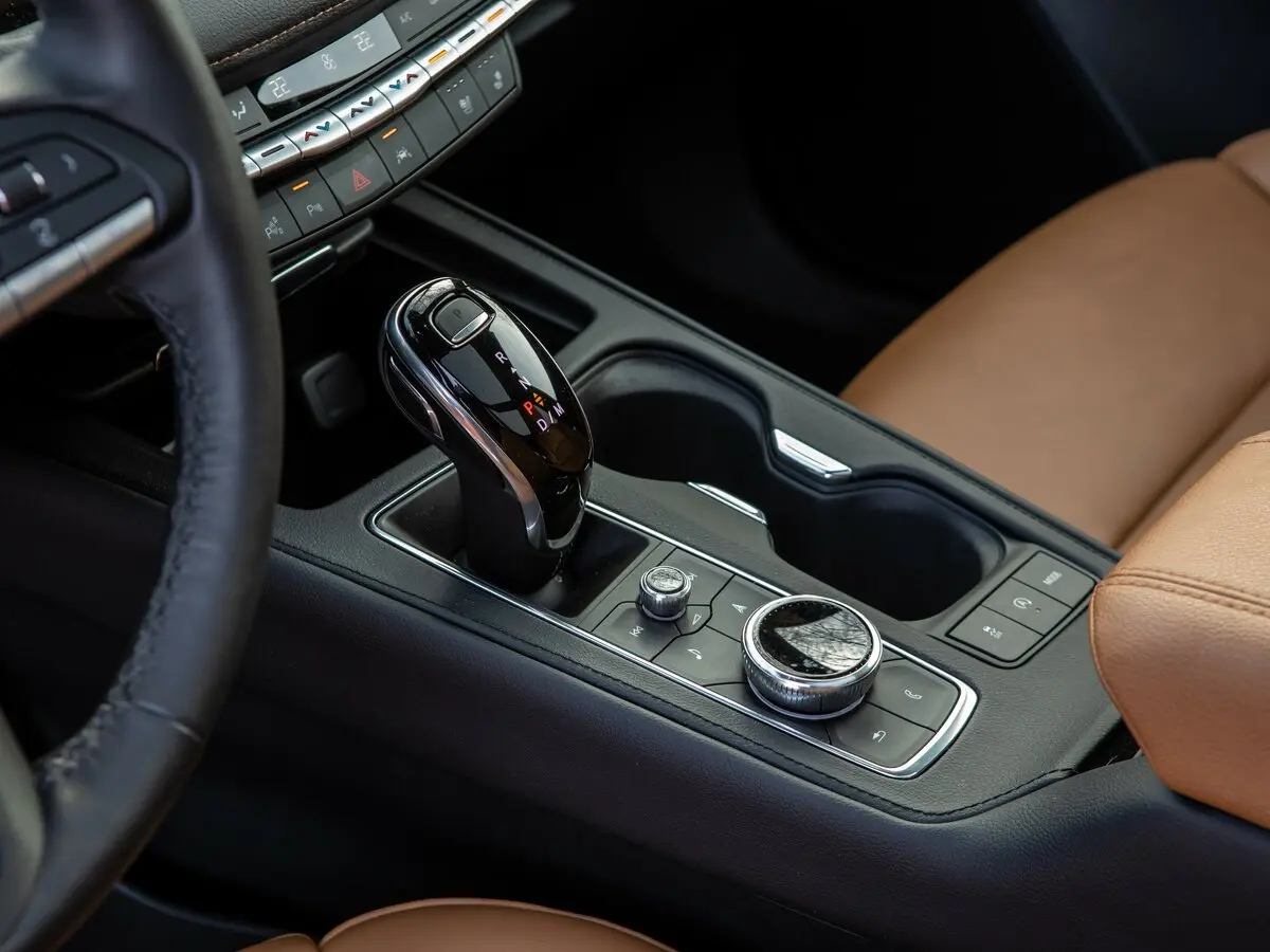 Cadillac XT4 I Внедорожник 5 дв. — сүрөт 32