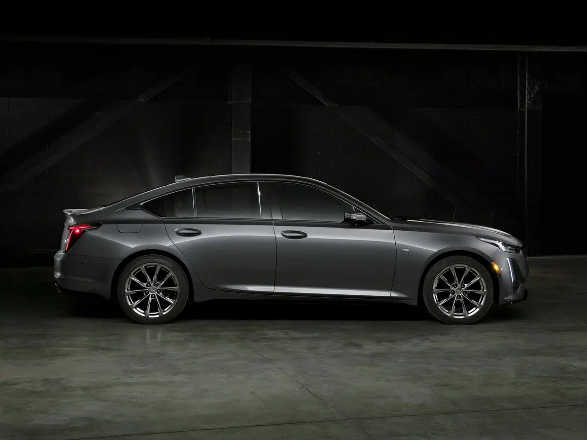 Cadillac CT5 I Седан — сүрөт 2