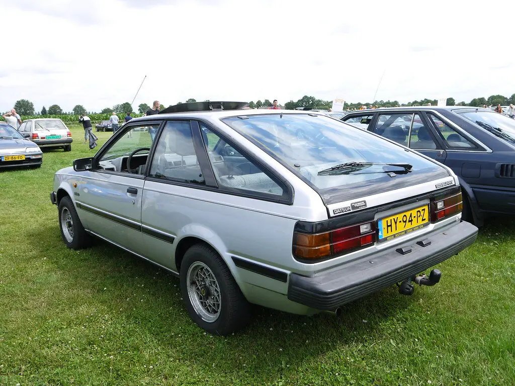 Nissan Sentra I (B11) Купе — сүрөт 3