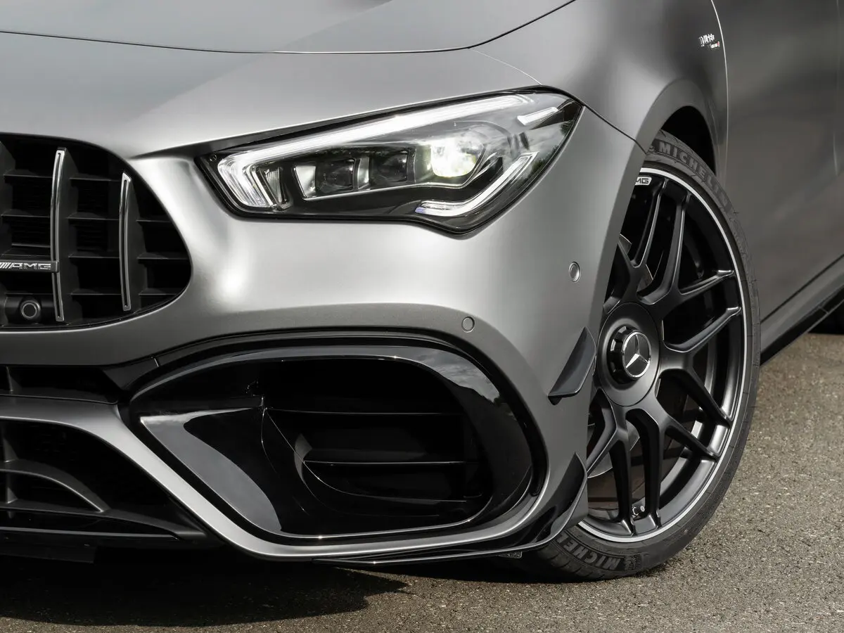 Mercedes-Benz CLA AMG II (C118, X118) Седан — 照片 10
