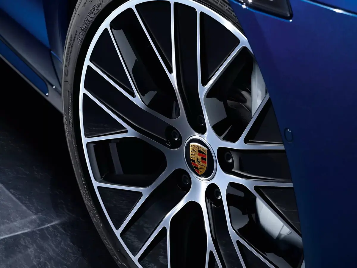 Porsche Taycan I Седан — сүрөт 13