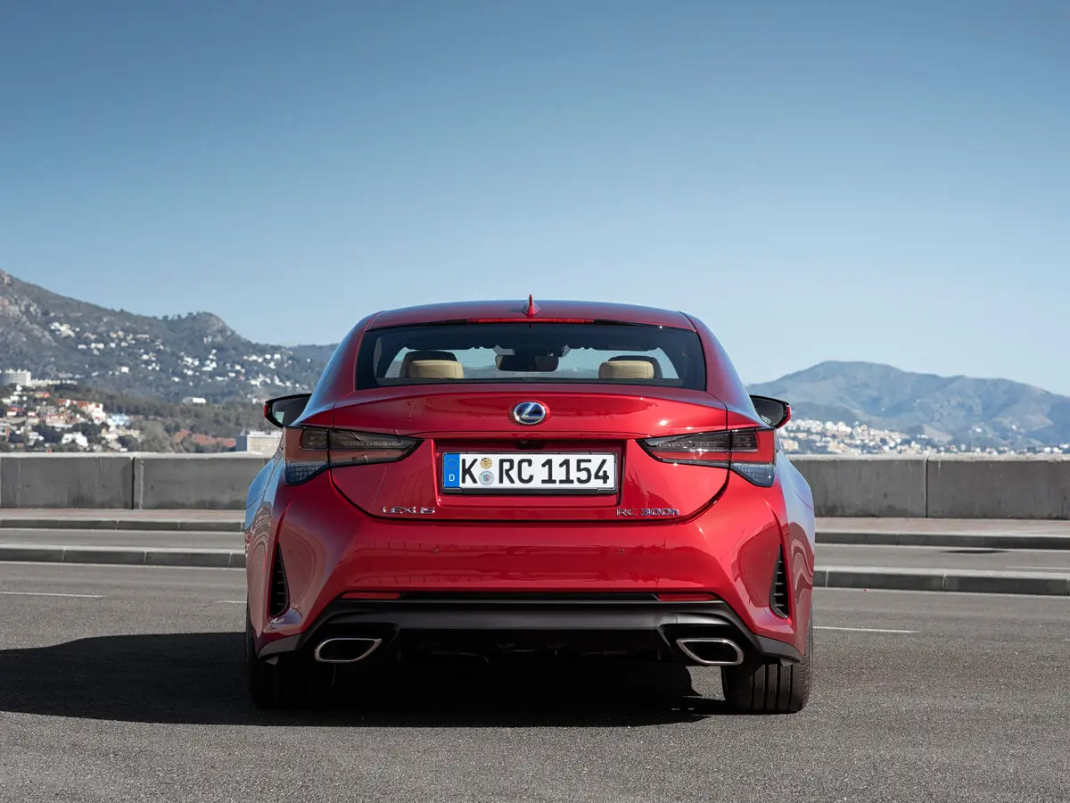 Lexus RC I Рестайлинг Купе — сүрөт 4