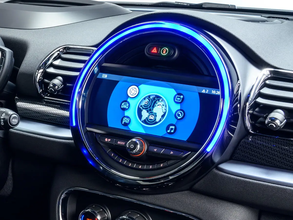 Mini Clubman II Рестайлинг Универсал 5 дв. — фото 16