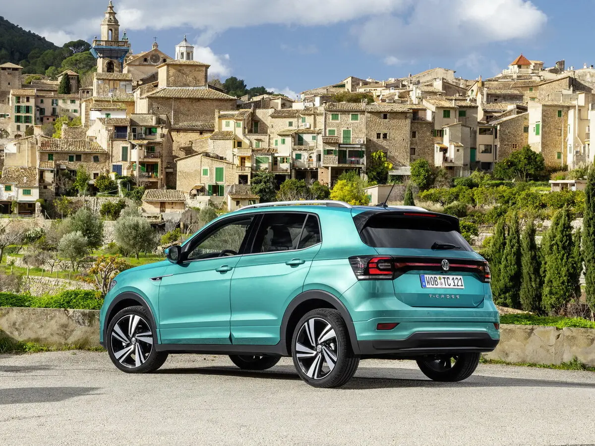 Volkswagen T-Cross I Внедорожник 5 дв. — сүрөт 5