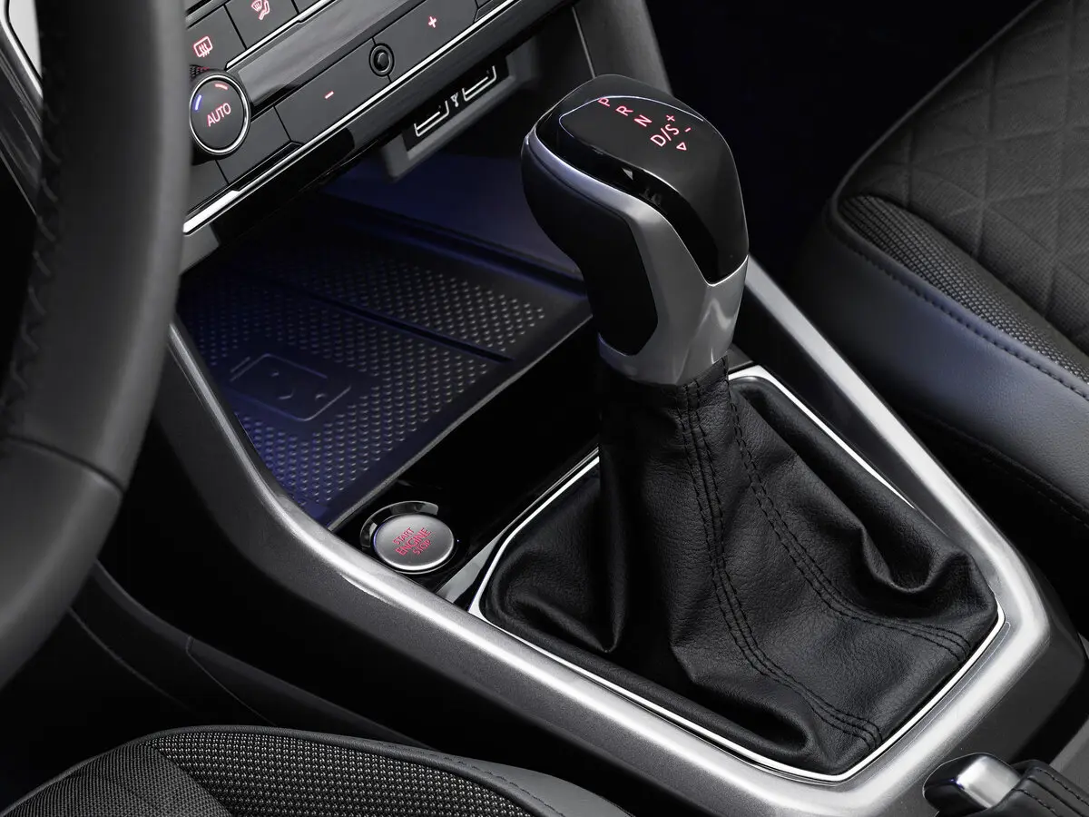 Volkswagen T-Cross I Внедорожник 5 дв. — сүрөт 11