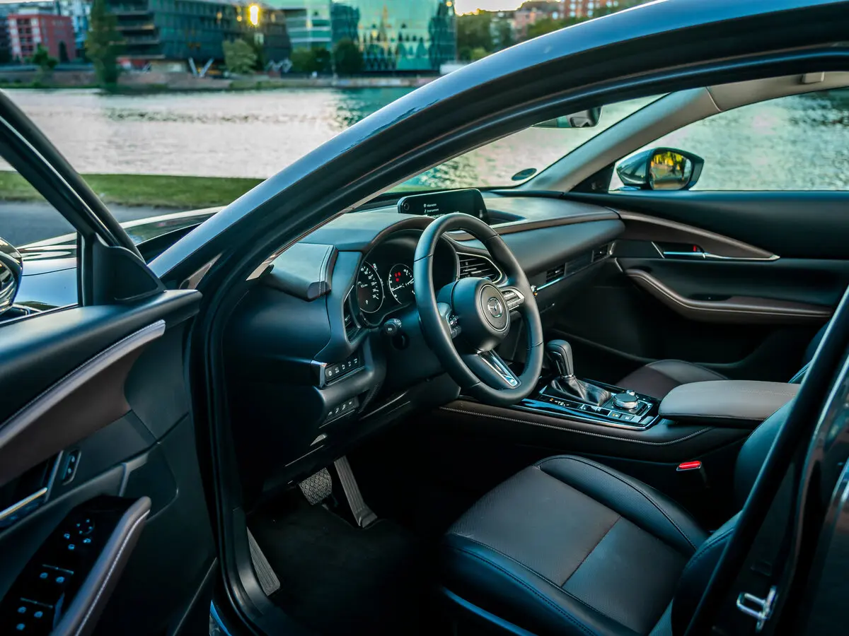Mazda CX-30 I Внедорожник 5 дв. — фото 8