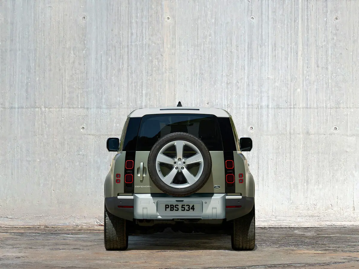 Land Rover Defender II Внедорожник 3 дв. 90 — сүрөт 4