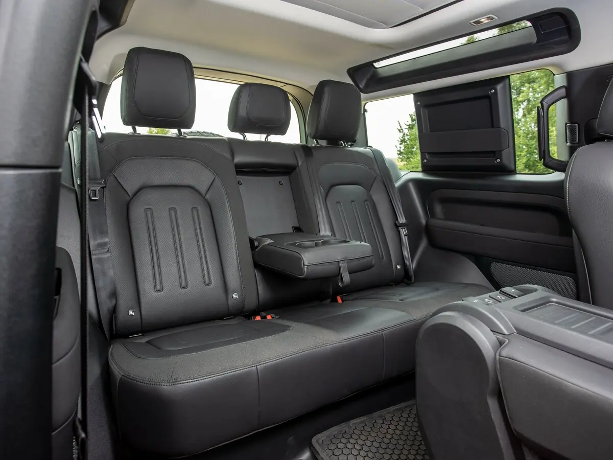Land Rover Defender II Внедорожник 3 дв. 90 — сүрөт 25