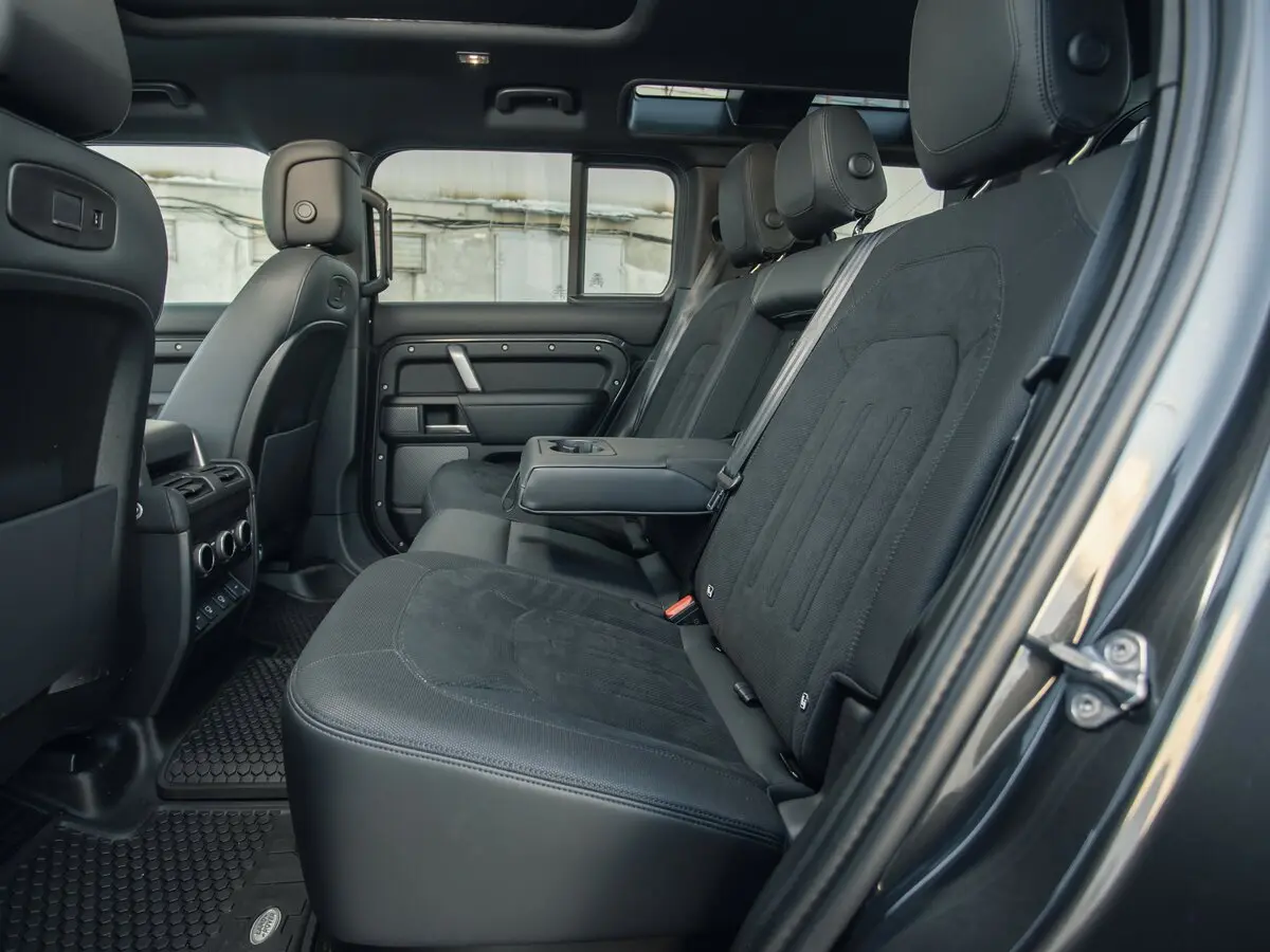 Land Rover Defender II Внедорожник 5 дв. 110 — сүрөт 24