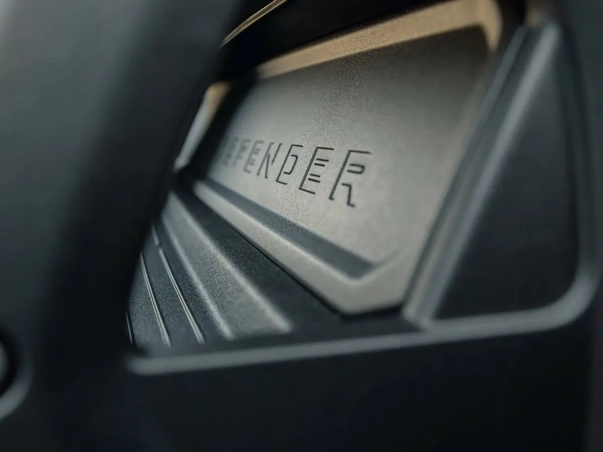 Land Rover Defender II Внедорожник 5 дв. 110 — сүрөт 29