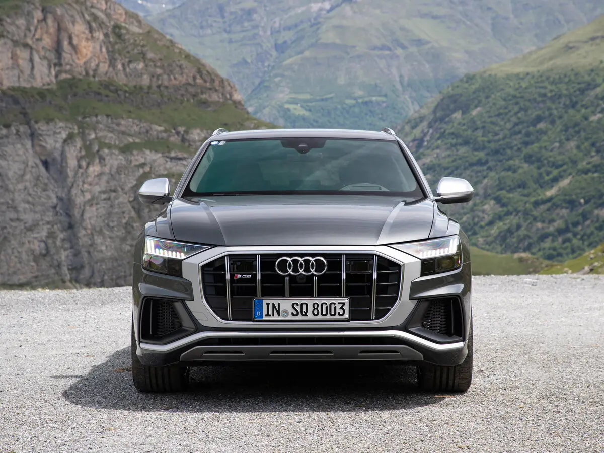 Audi SQ8 I (4M) Внедорожник 5 дв. — сүрөт 3