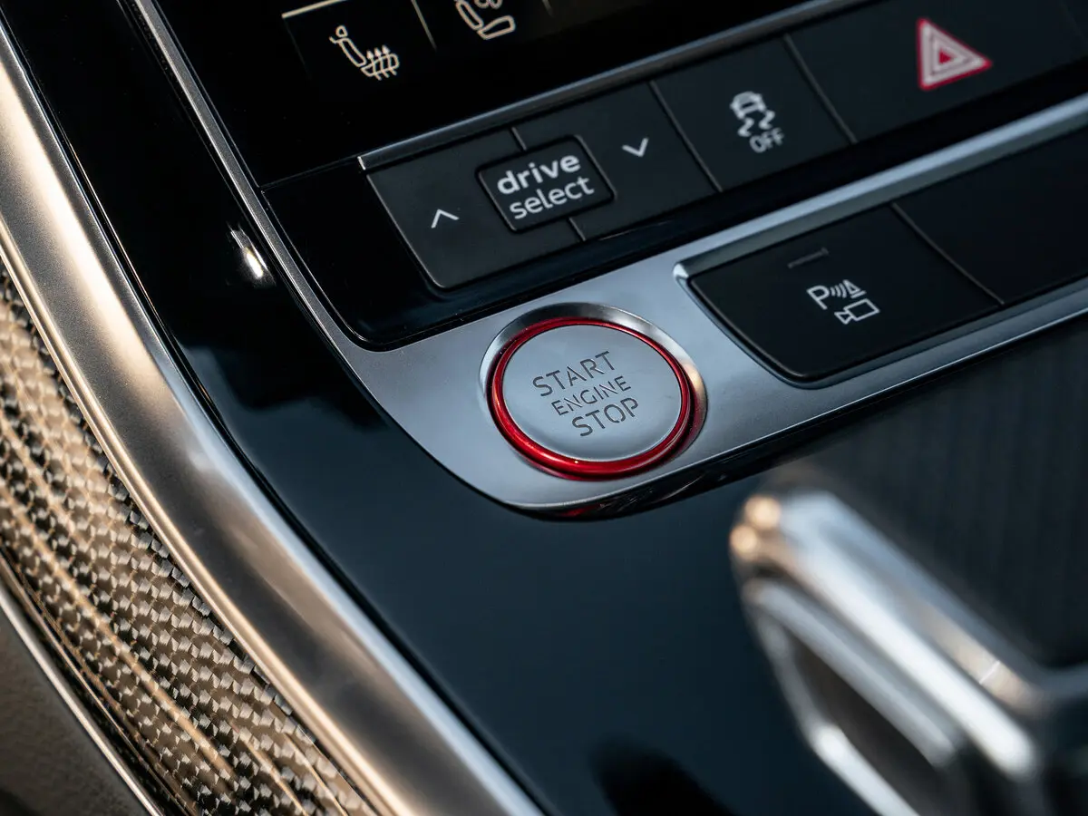 Audi SQ8 I (4M) Внедорожник 5 дв. — сүрөт 17