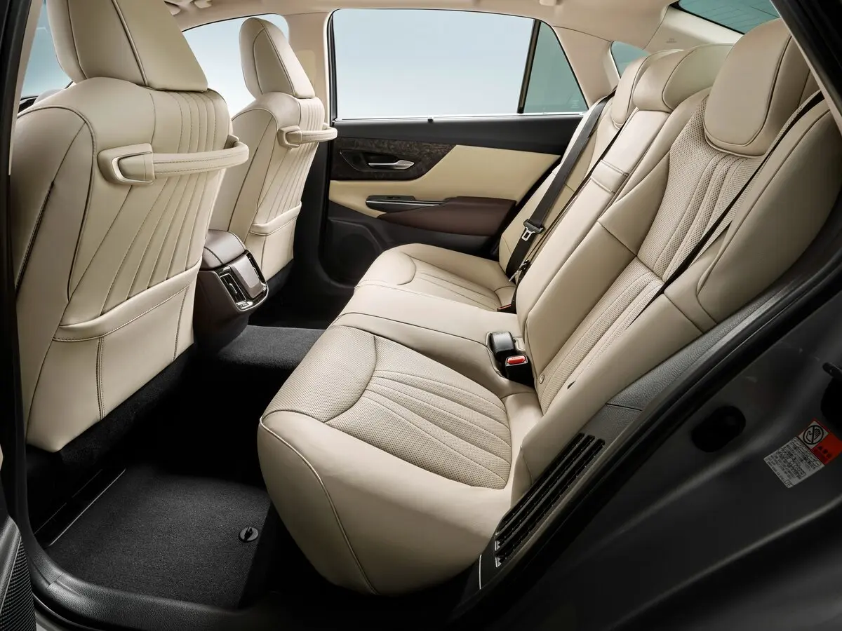 Toyota Crown XV (S220) Седан — сүрөт 9