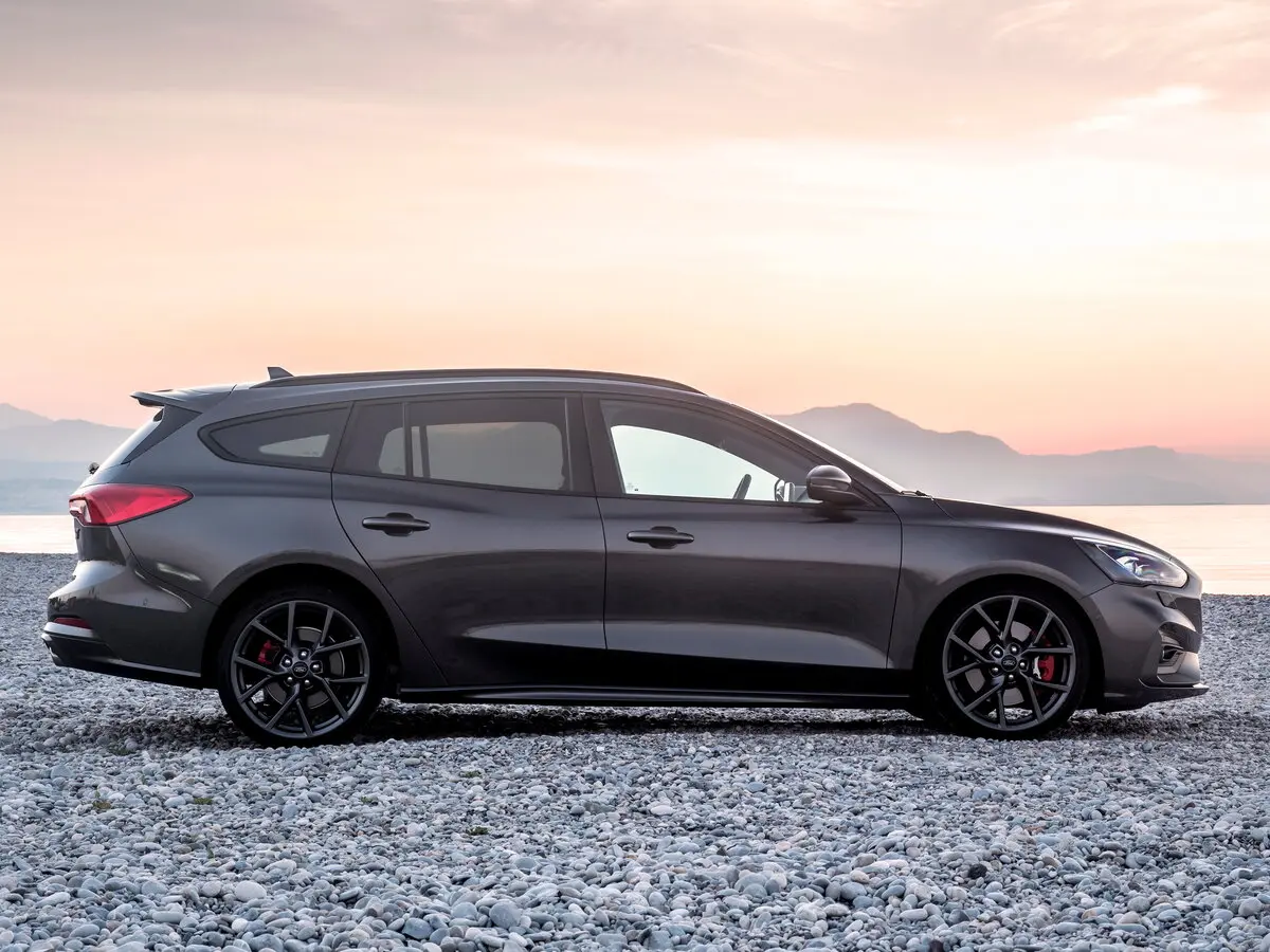 Ford Focus ST IV Универсал 5 дв. — сүрөт 2
