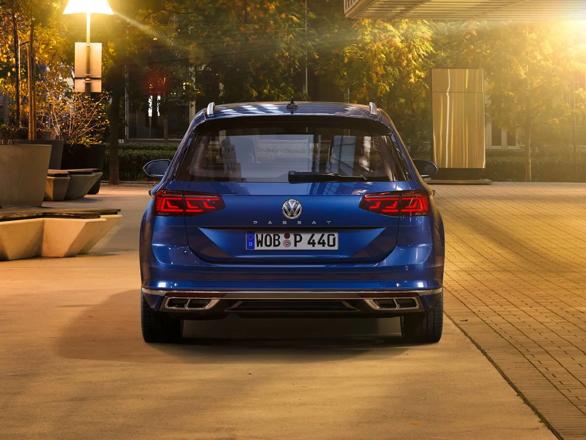 Volkswagen Passat B8 Рестайлинг Универсал 5 дв. — фото 4