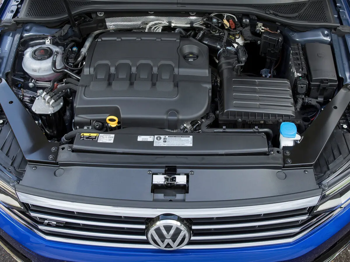 Volkswagen Passat B8 Рестайлинг Универсал 5 дв. — фото 16
