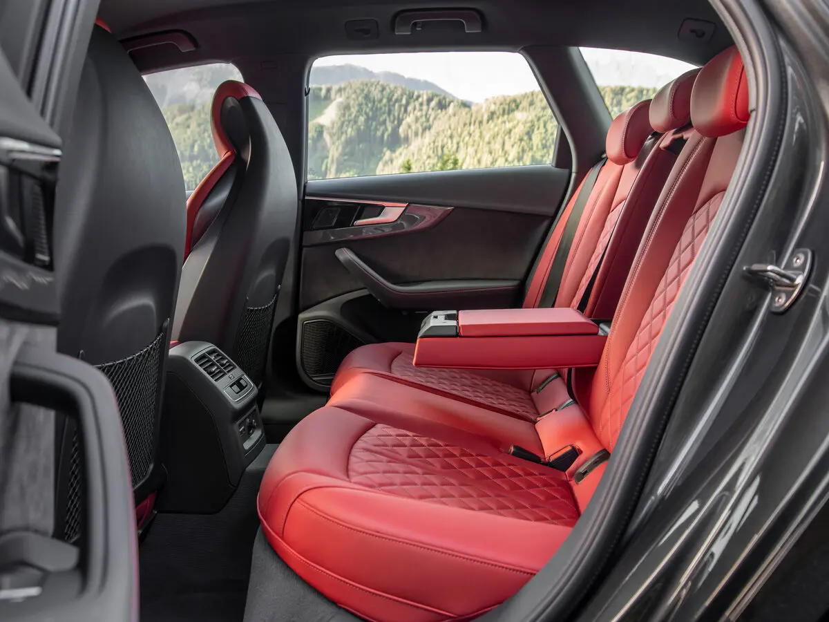 Audi S4 V (B9) Рестайлинг Универсал 5 дв. — сүрөт 9