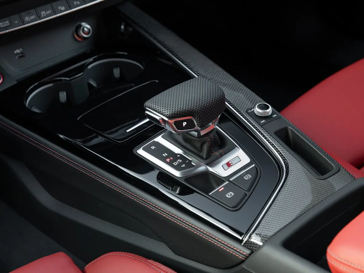 Audi S4 V (B9) Рестайлинг Универсал 5 дв. — сүрөт 10