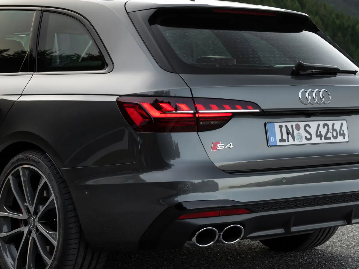Audi S4 V (B9) Рестайлинг Универсал 5 дв. — сүрөт 12