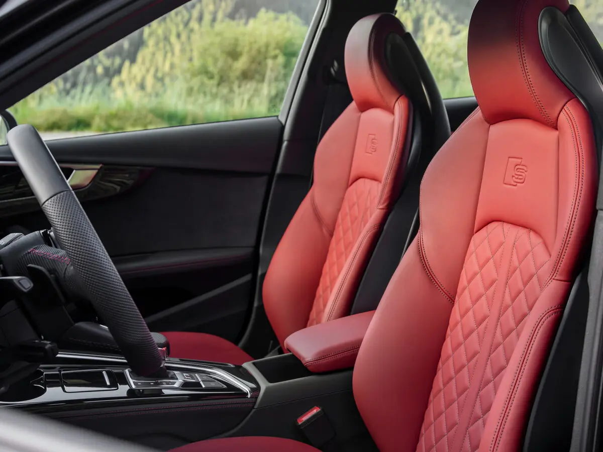 Audi S4 V (B9) Рестайлинг Универсал 5 дв. — сүрөт 14