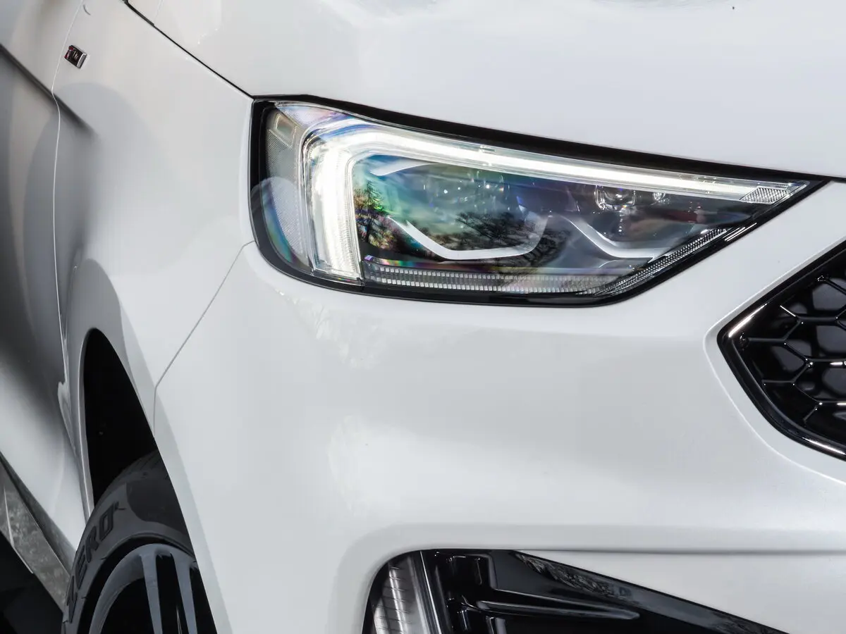 Ford Edge II Рестайлинг Внедорожник 5 дв. — photo 13