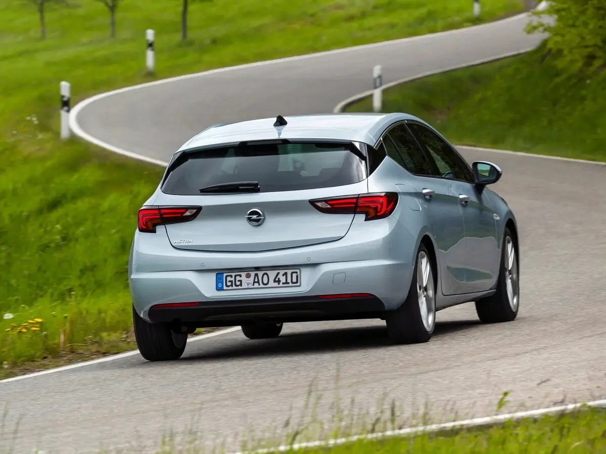 Opel Astra K Рестайлинг Хэтчбек 5 дв. — фото 4