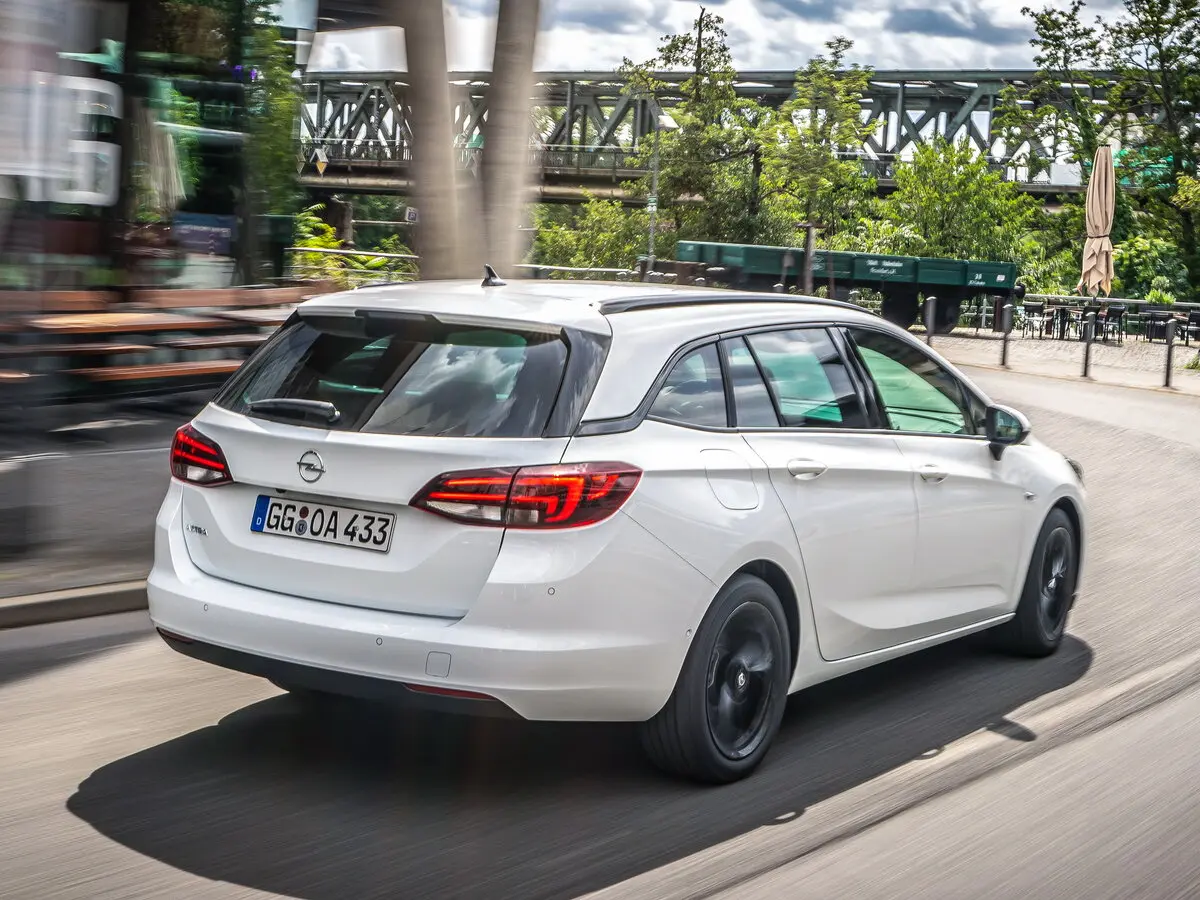 Opel Astra K Рестайлинг Универсал 5 дв. — фото 5