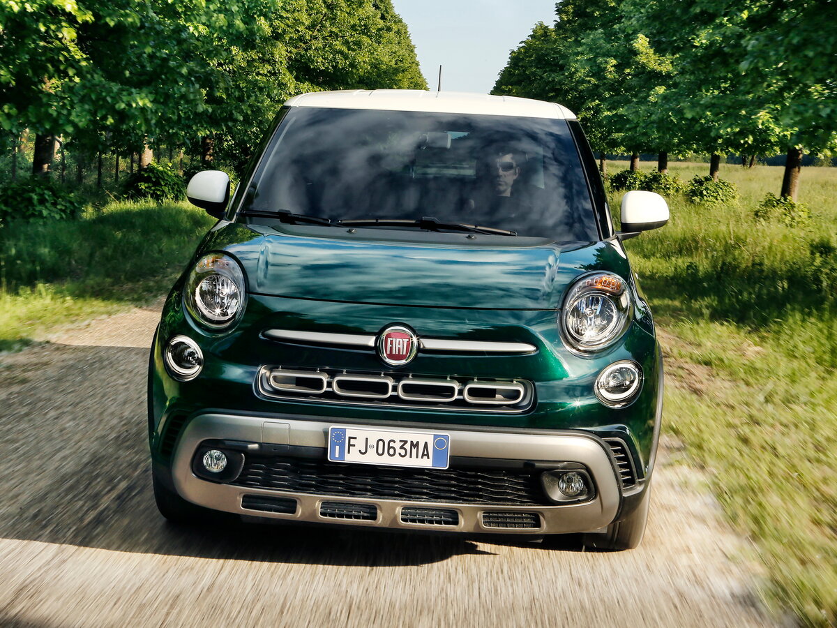 Fiat 500L I Рестайлинг Компактвэн Cross — фото 3