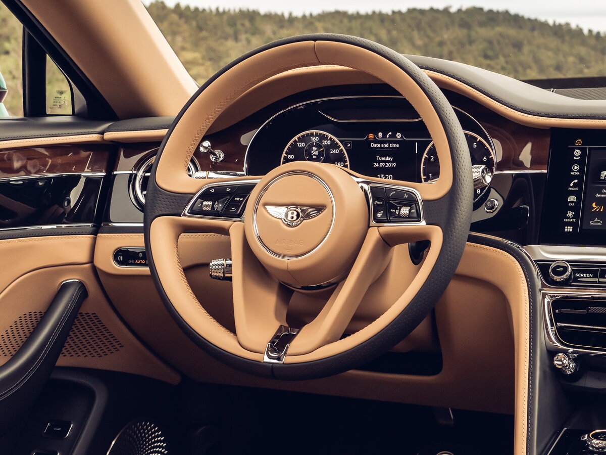 Bentley Flying Spur III Седан — фото 10