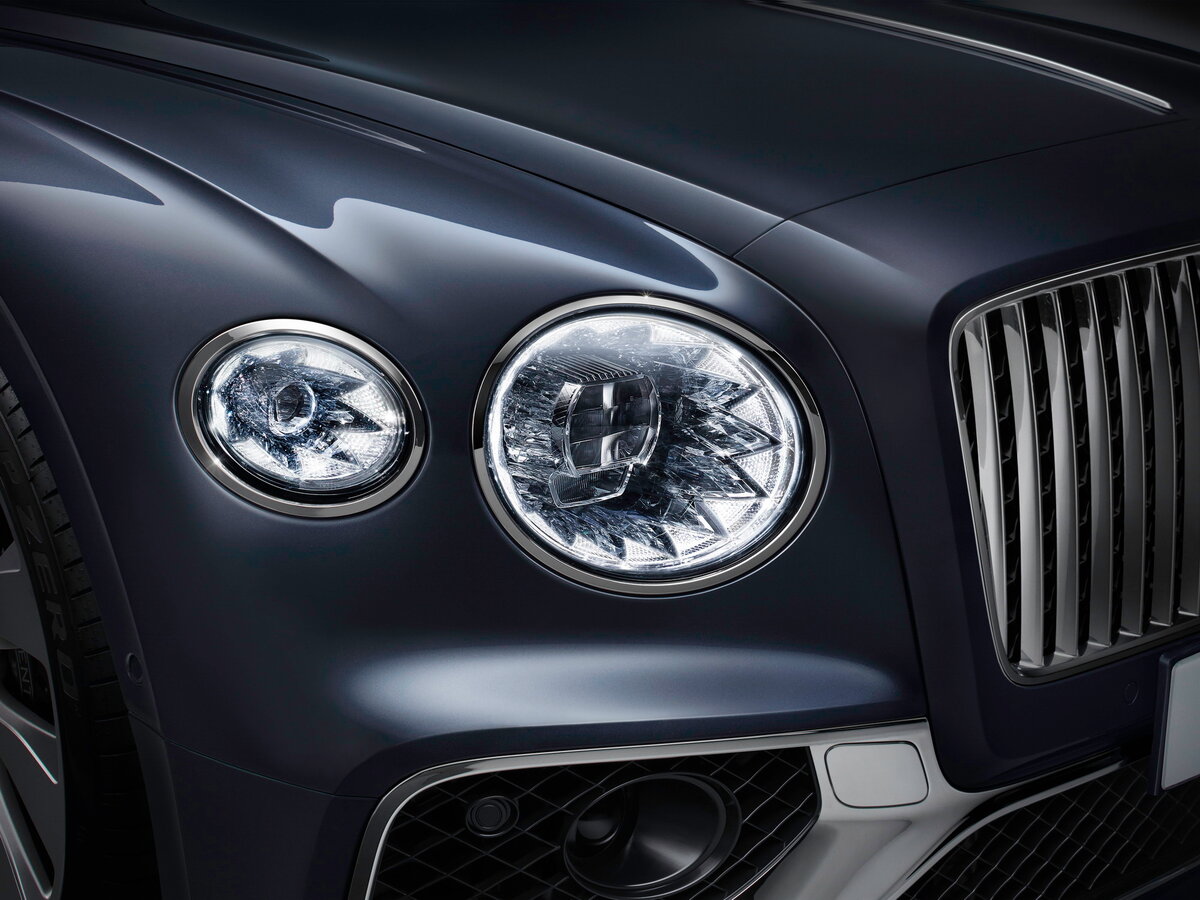 Bentley Flying Spur III Седан — фото 14