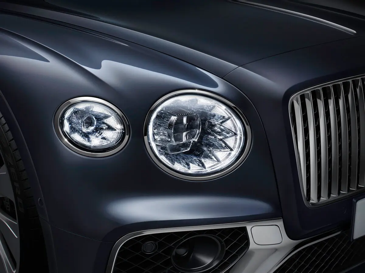 Bentley Flying Spur III Седан — сүрөт 14