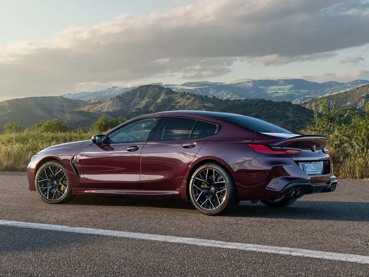 BMW M8 I (F91/F92/F93) Седан Gran Coupe — сүрөт 5