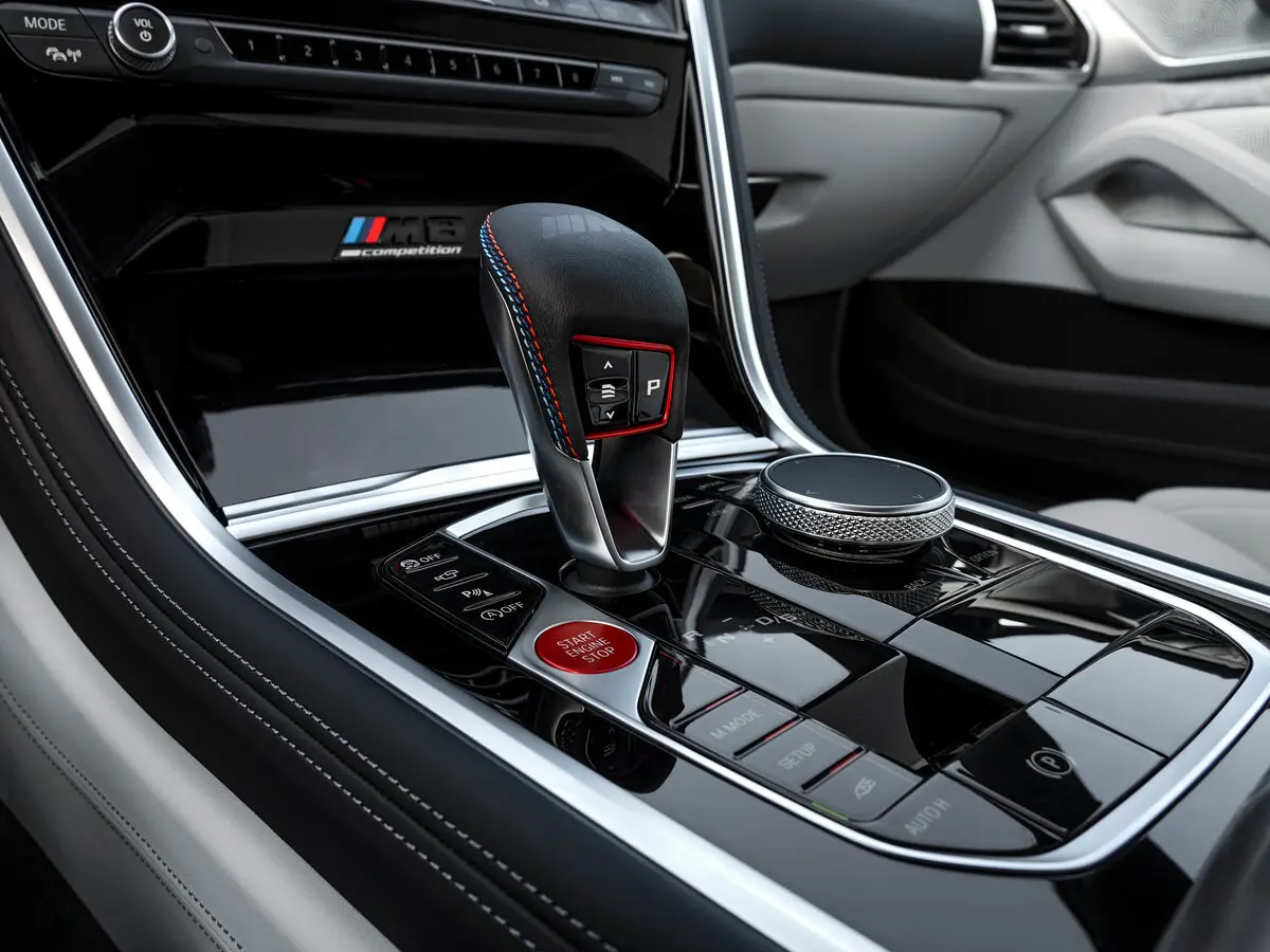 BMW M8 I (F91/F92/F93) Седан Gran Coupe — сүрөт 13