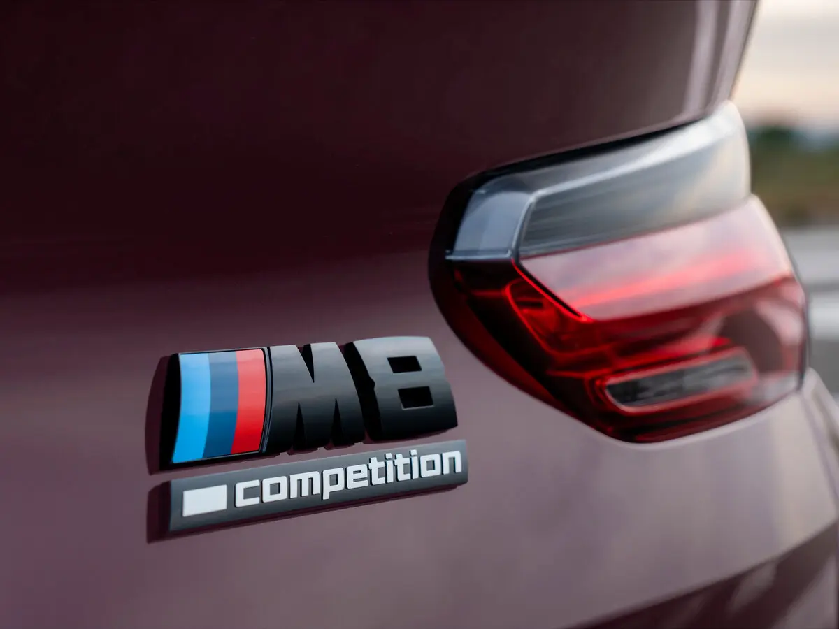 BMW M8 I (F91/F92/F93) Седан Gran Coupe — сүрөт 17