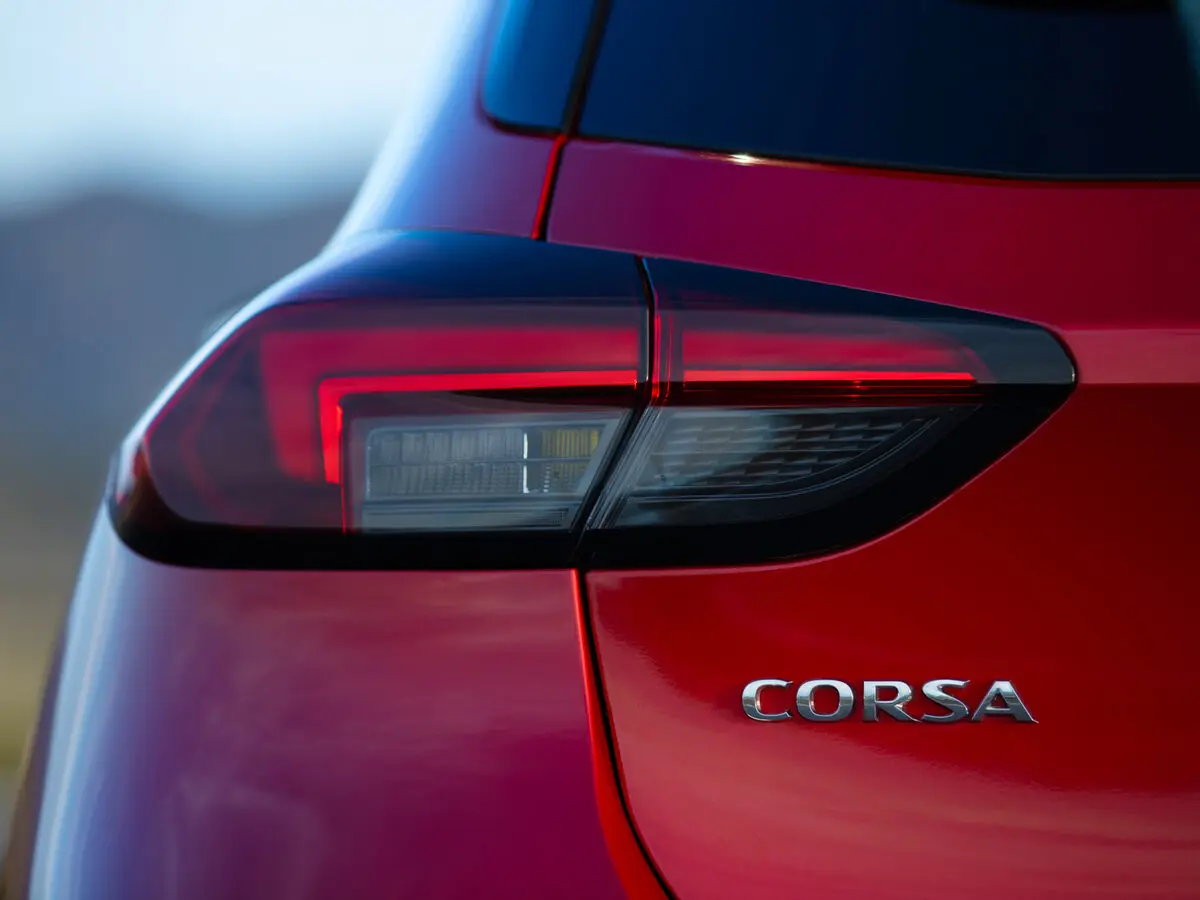Opel Corsa F Хэтчбек 5 дв. — 照片 10