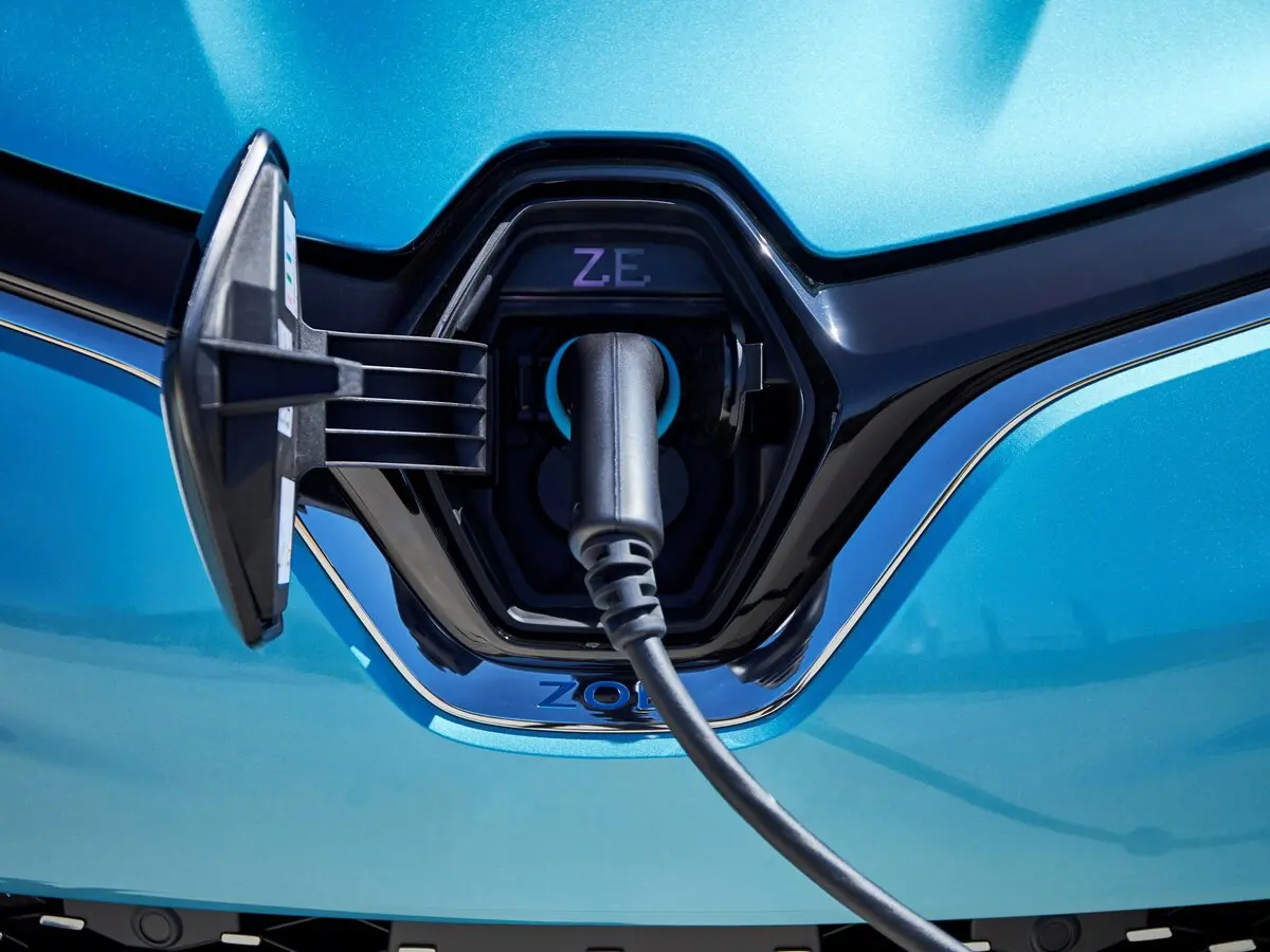 Renault ZOE I Рестайлинг Хэтчбек 5 дв. — сүрөт 15