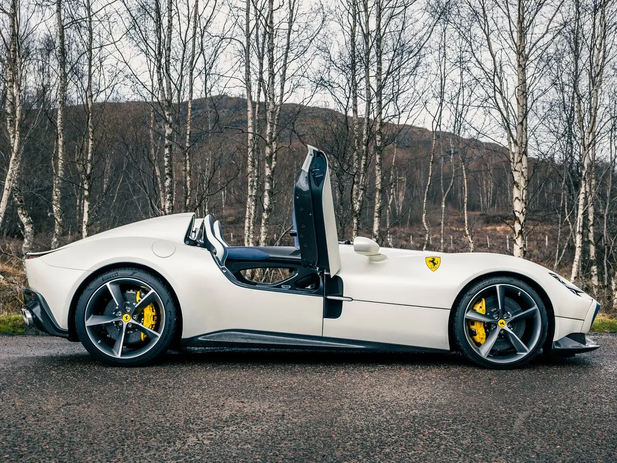 Ferrari Monza SP 2019 – 2022 Спидстер SP2 — сүрөт 2