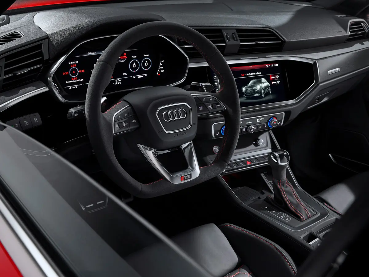 Audi RS Q3 II (F3) Внедорожник 5 дв. — photo 8