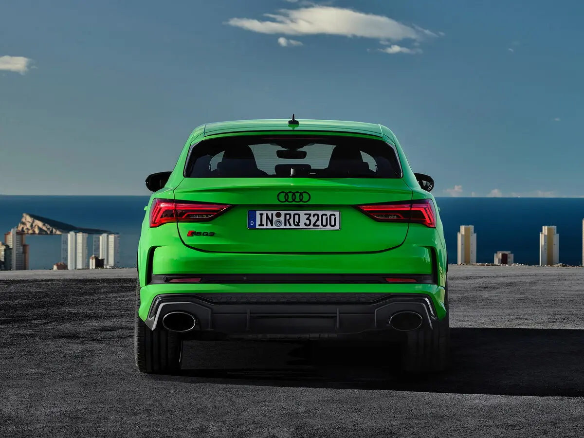 Audi RS Q3 Sportback I (F3) Внедорожник 5 дв. — сүрөт 4