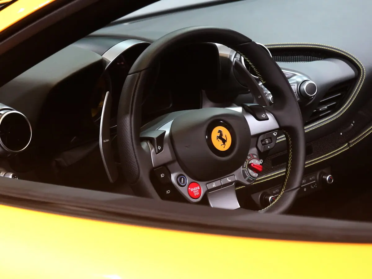 Ferrari F8 2019 – 2023 Родстер Spider — сүрөт 9