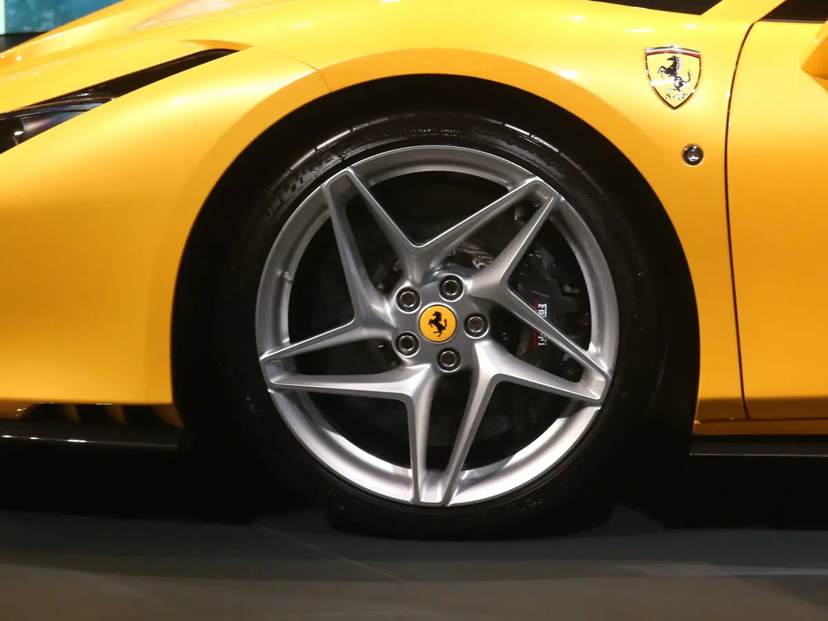 Ferrari F8 2019 – 2023 Родстер Spider — сүрөт 14