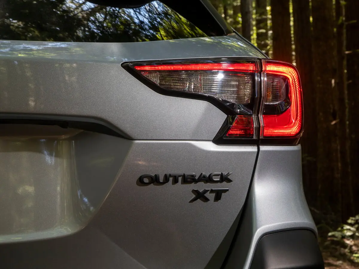 Subaru Outback VI Универсал 5 дв. — фото 12