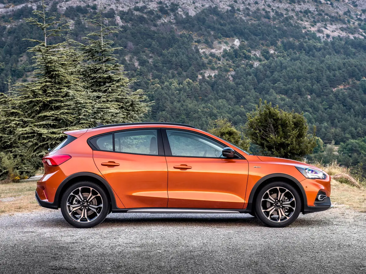 Ford Focus IV Хэтчбек 5 дв. Active — фото 2