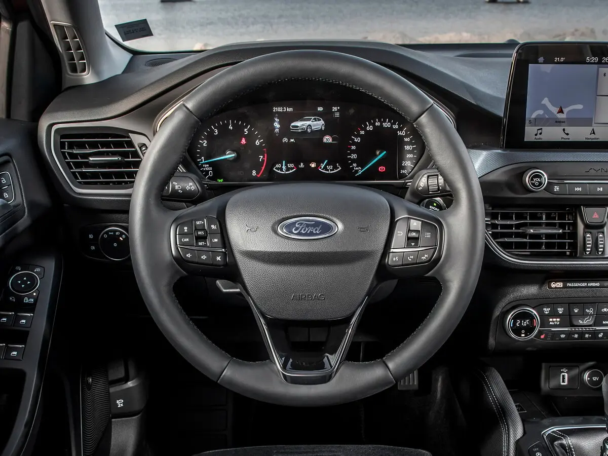Ford Focus IV Хэтчбек 5 дв. Active — фото 10