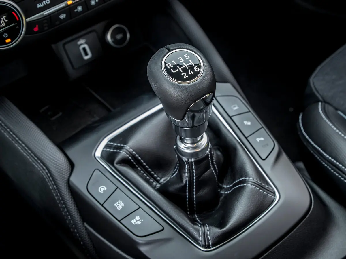 Ford Focus IV Хэтчбек 5 дв. Active — фото 13