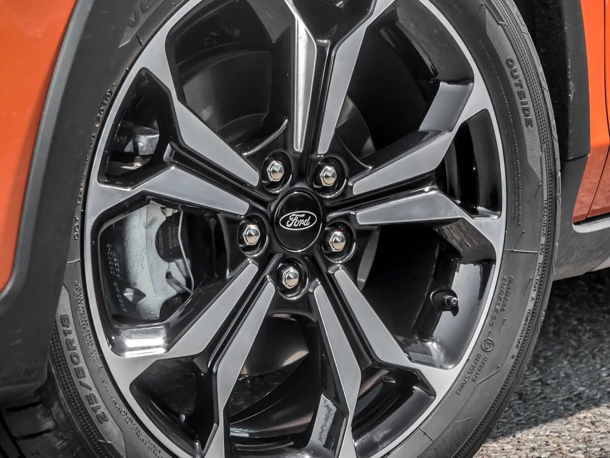 Ford Focus IV Хэтчбек 5 дв. Active — фото 19